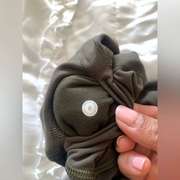 Lululemon Wunder Train High-Rise Crop 23" - Picture 5 of 7